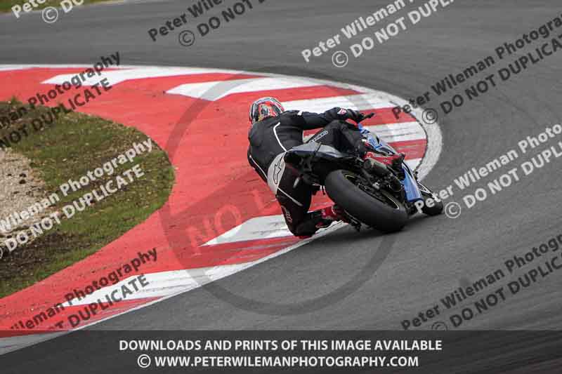 cadwell no limits trackday;cadwell park;cadwell park photographs;cadwell trackday photographs;enduro digital images;event digital images;eventdigitalimages;navarra;no limits trackdays;peter wileman photography;racing digital images;trackday digital images;trackday photos